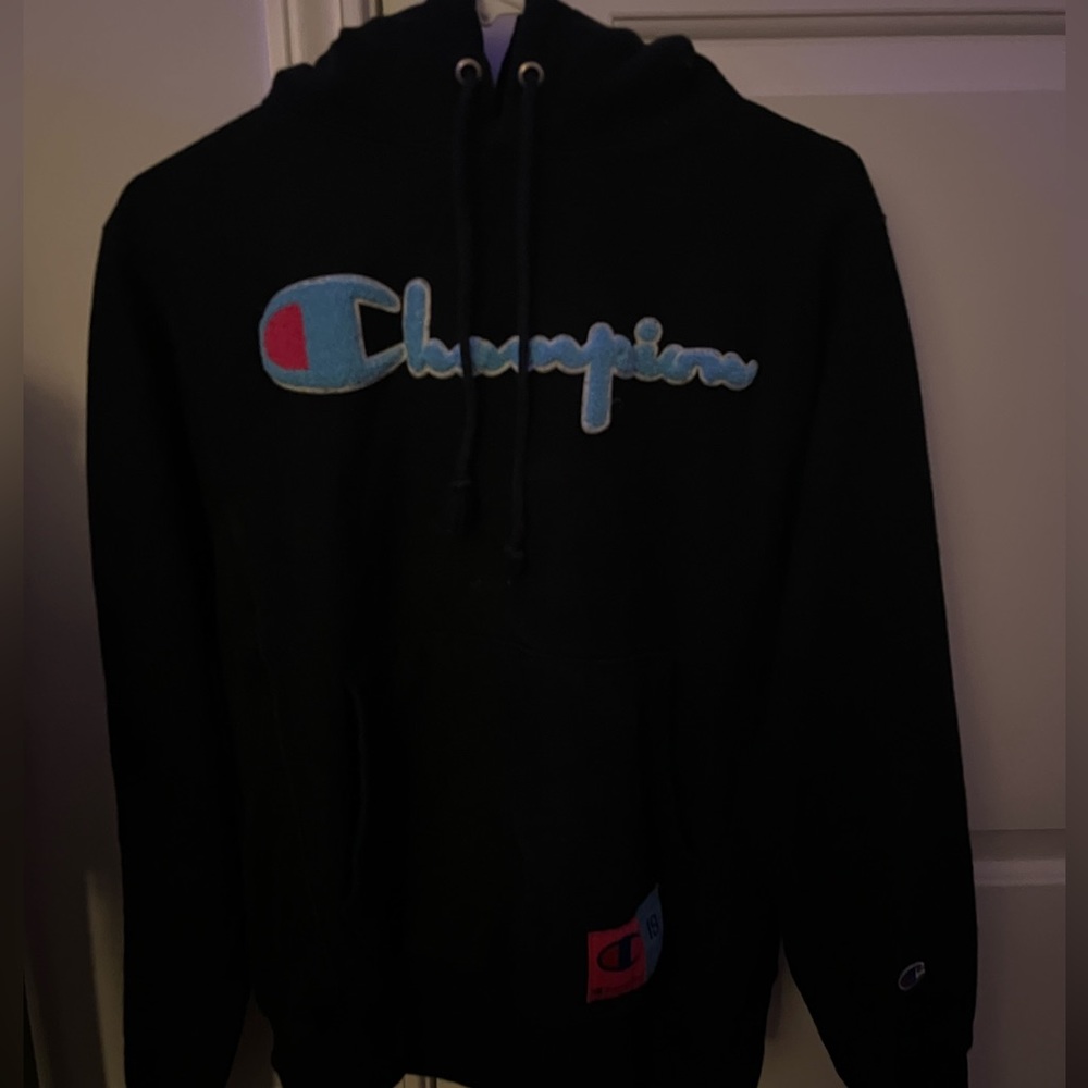 Champion Black Heavyweight Hoodie Embroidered